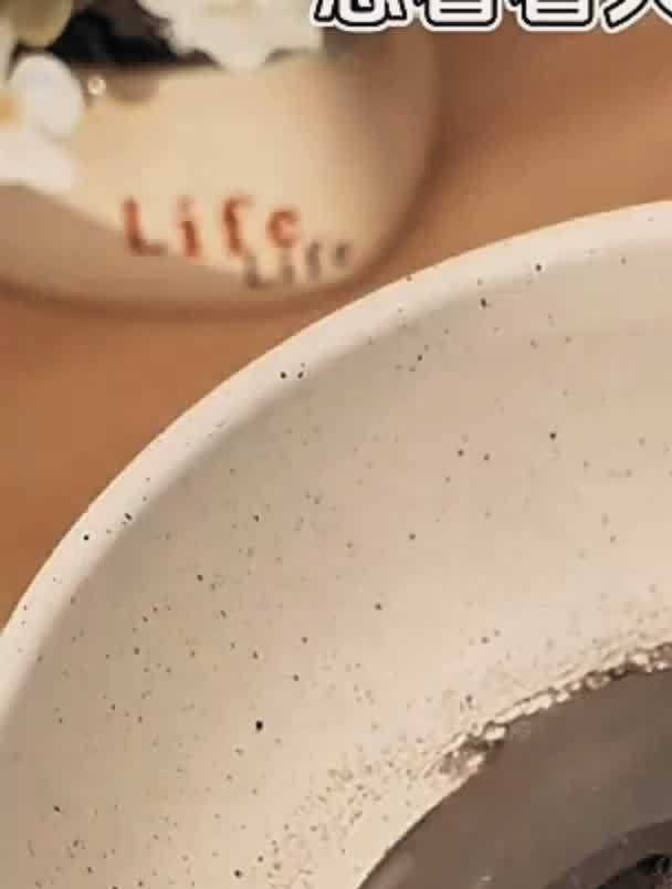 爱仕达不粘锅,炒菜香喷喷