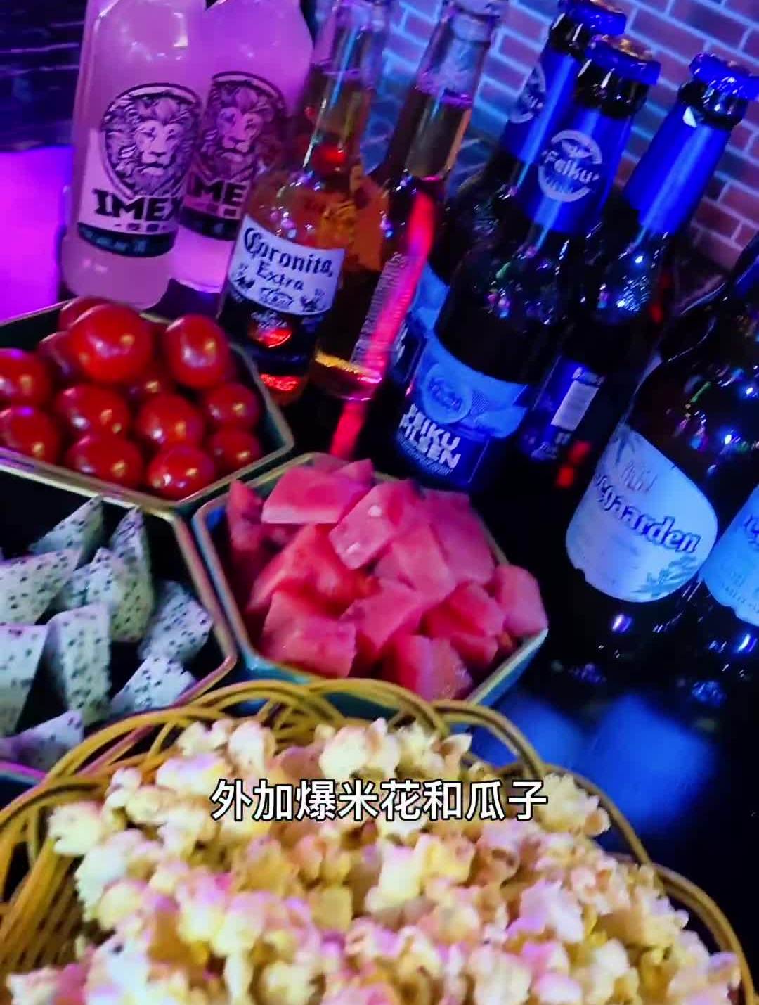 一家适合年轻人小聚的音乐清吧,小书包都来得起!