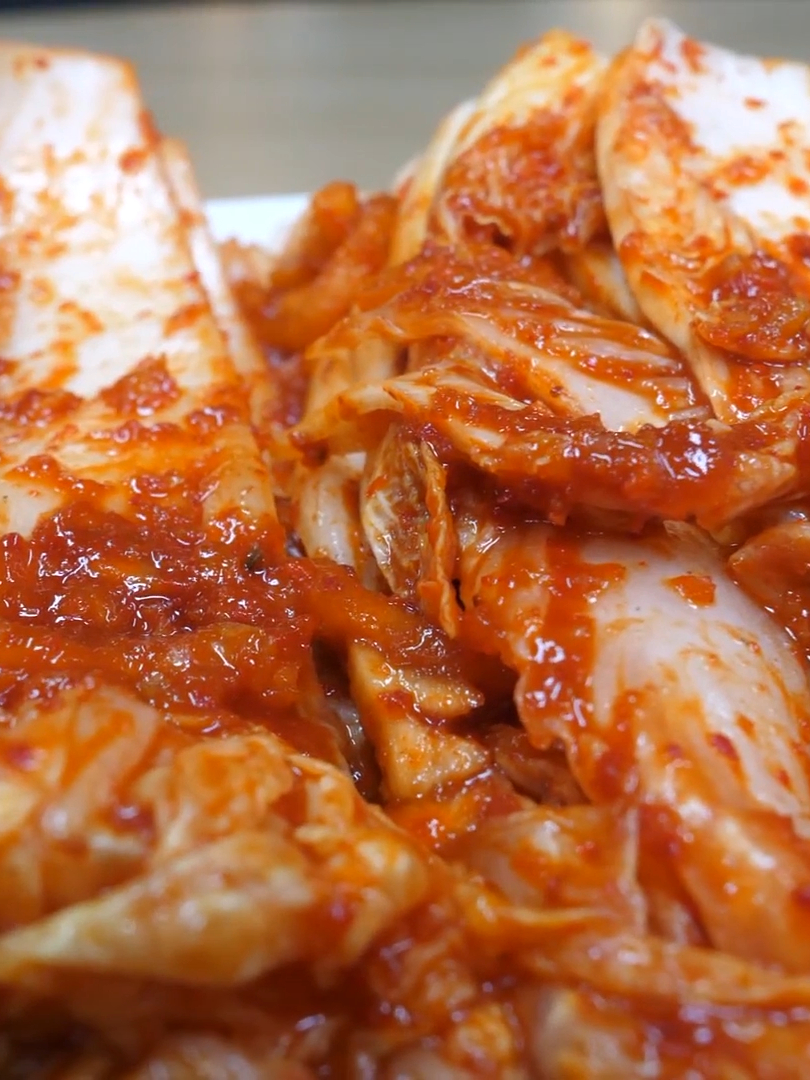 韩国泡菜制作,据说原材料都是从国内引进的,味道非常好吃