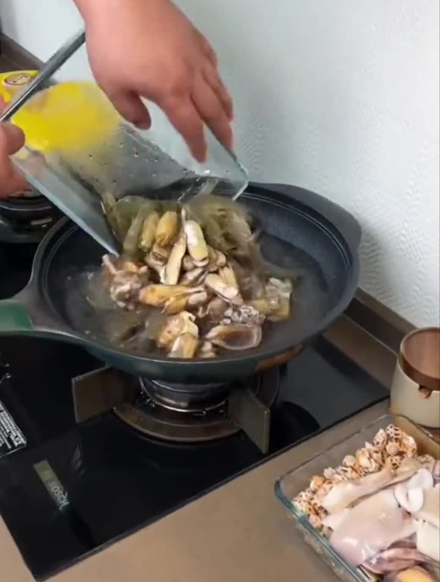 每天分享各种家常菜做法,希望你们能够喜欢62