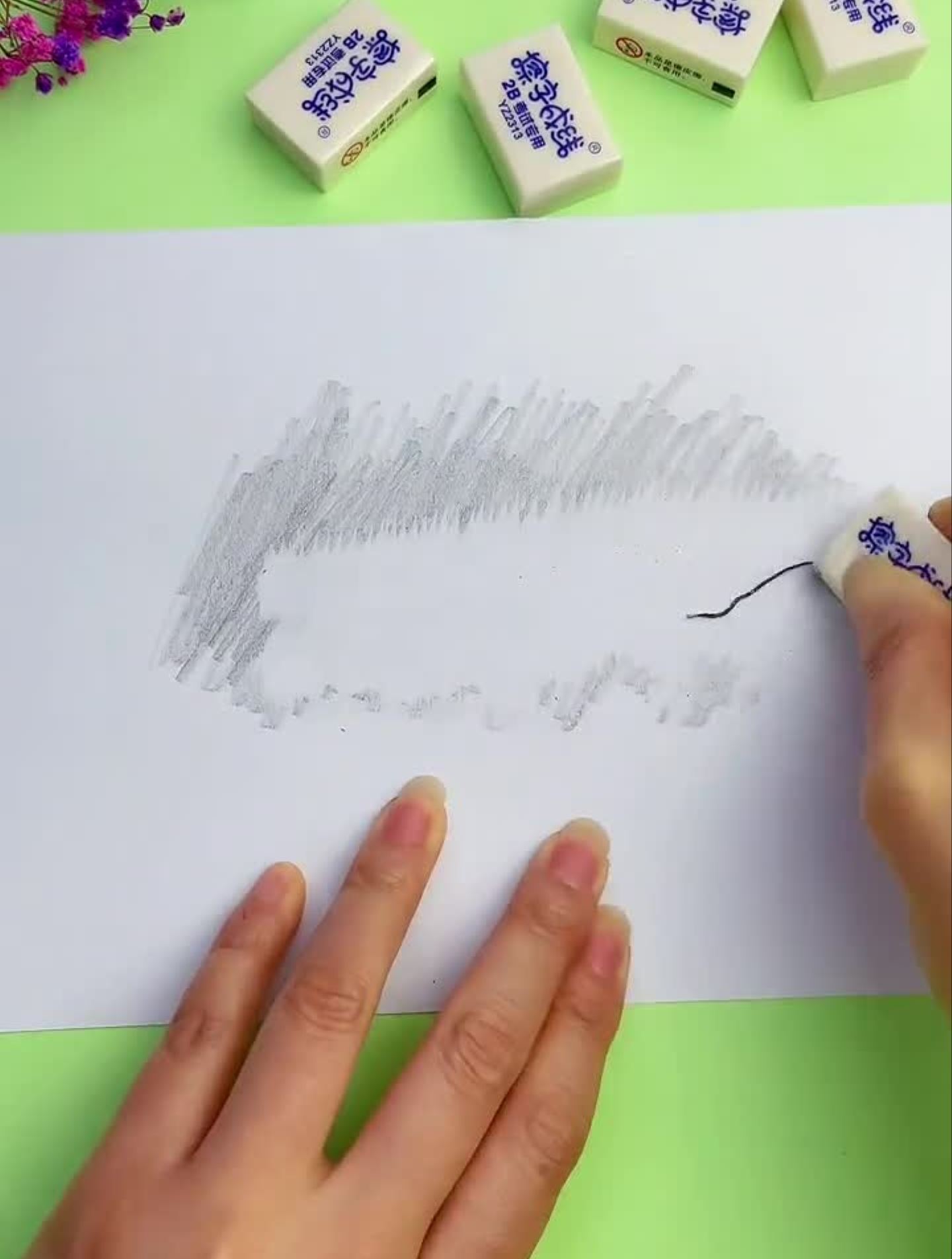有了这个橡皮擦,终于解决了橡皮掉屑的烦恼