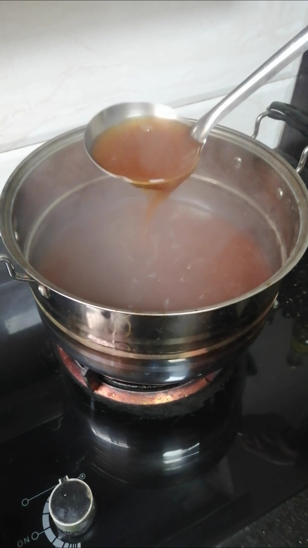 陕西凉皮的做法正宗面皮米皮擀面皮凉面调料水做法