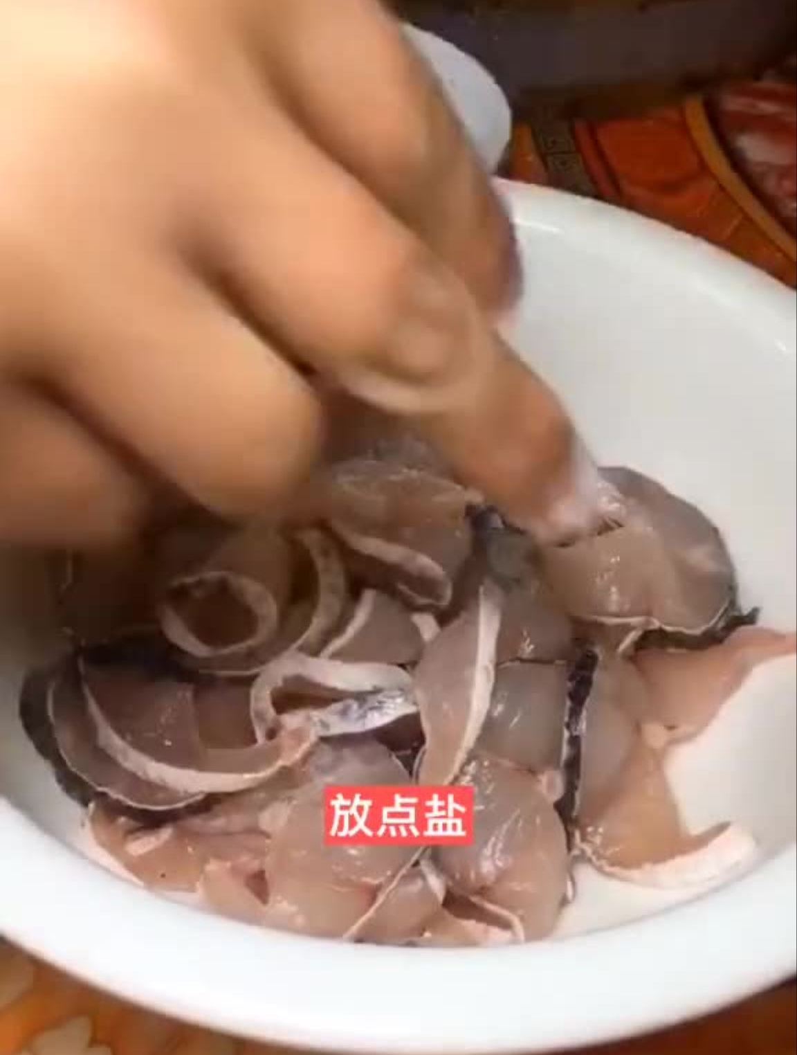 一道简单的干拔财鱼,爽滑诱人