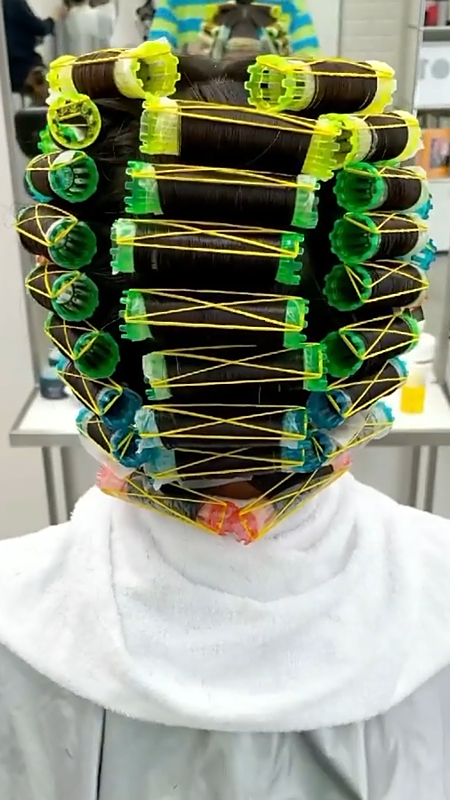 越剪越年轻的“鲻鱼头”短发,烫过的就是不一样,慵懒时尚美翻了