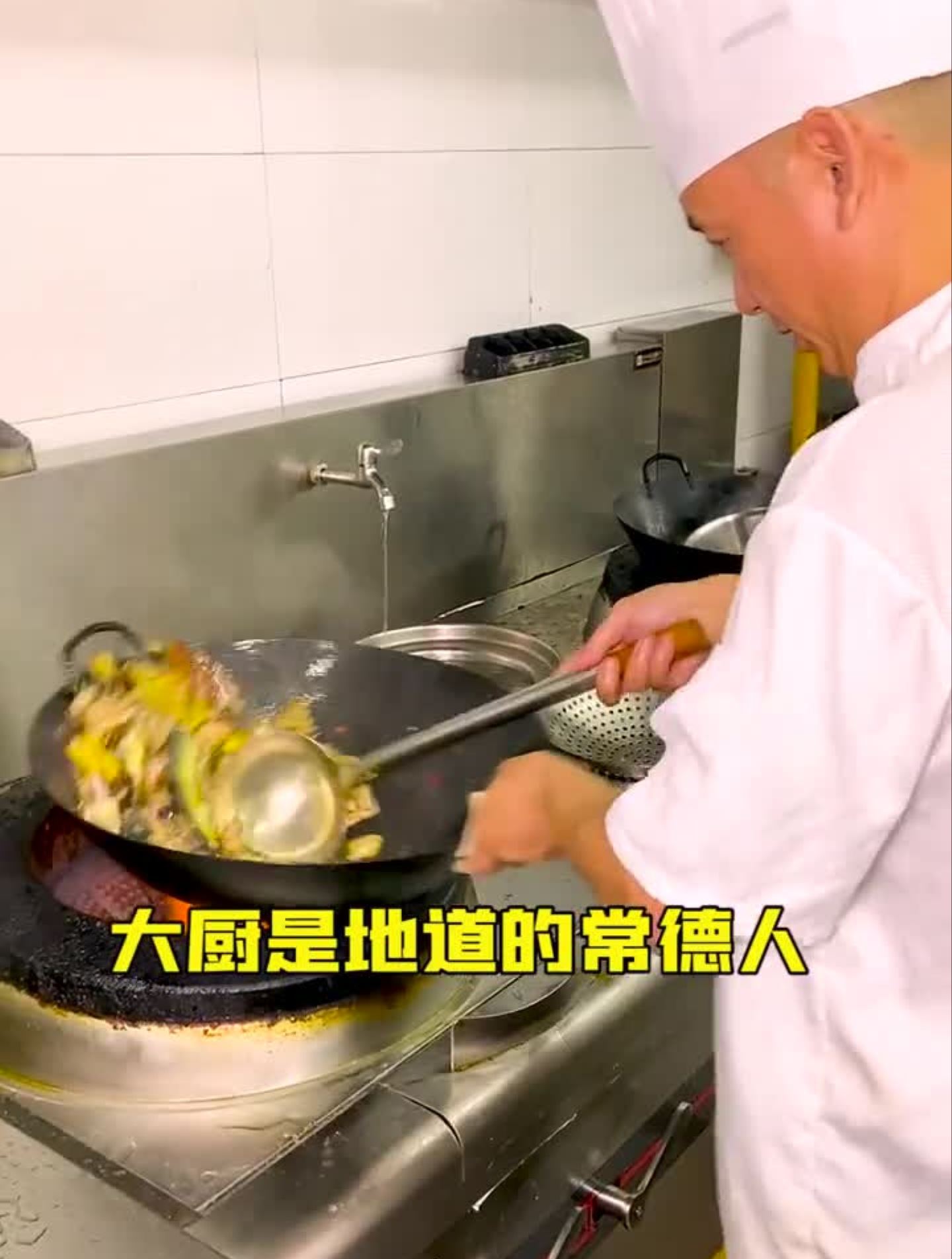 我晕了!没想到长沙还有这么好吃的甲鱼馆子,有30年经验
