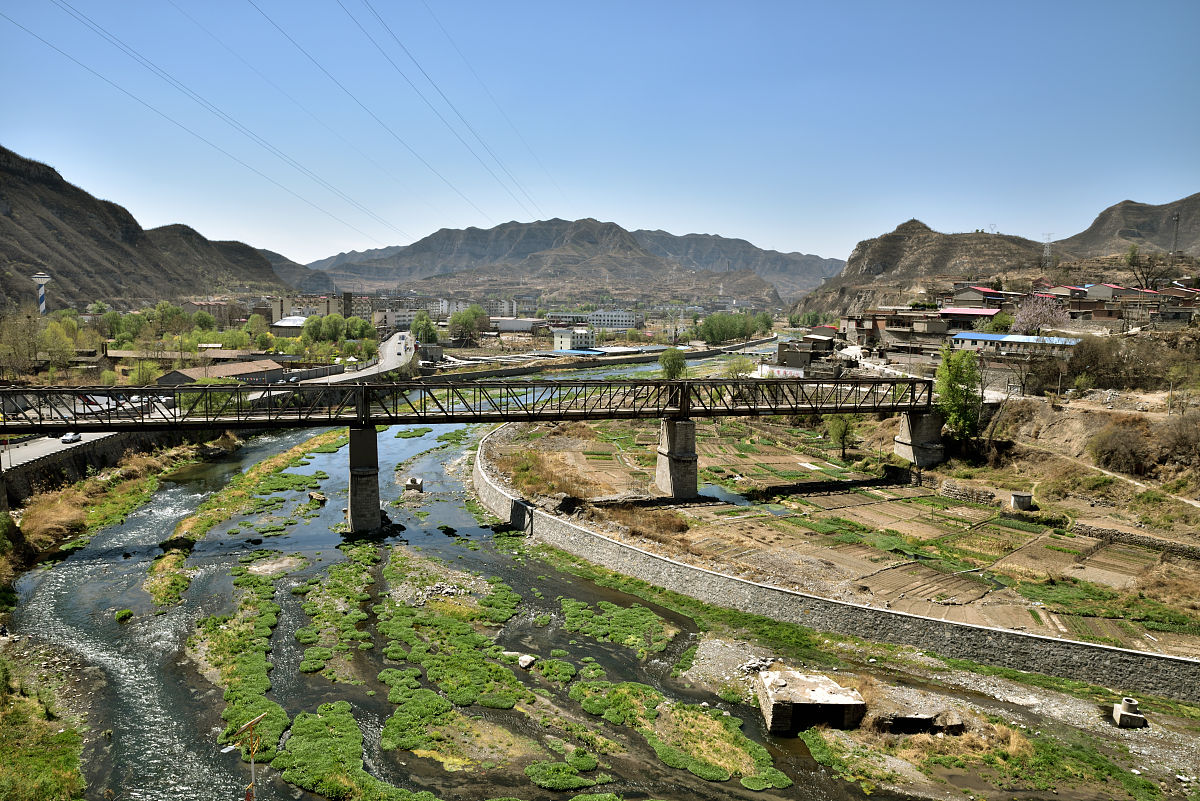 2091年4月14日,山西阳泉,平定县娘子关长城.
