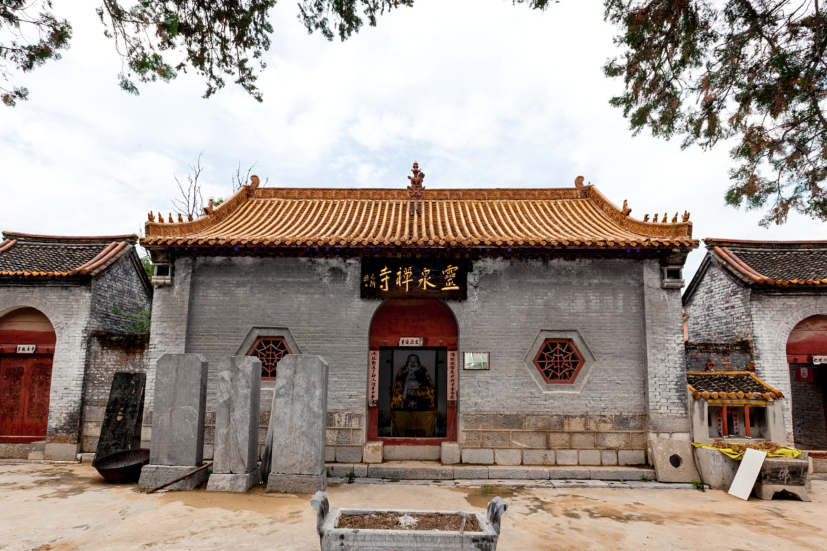 陇灵泉游戏昵称大全：包含‘陇灵泉’的个性昵称