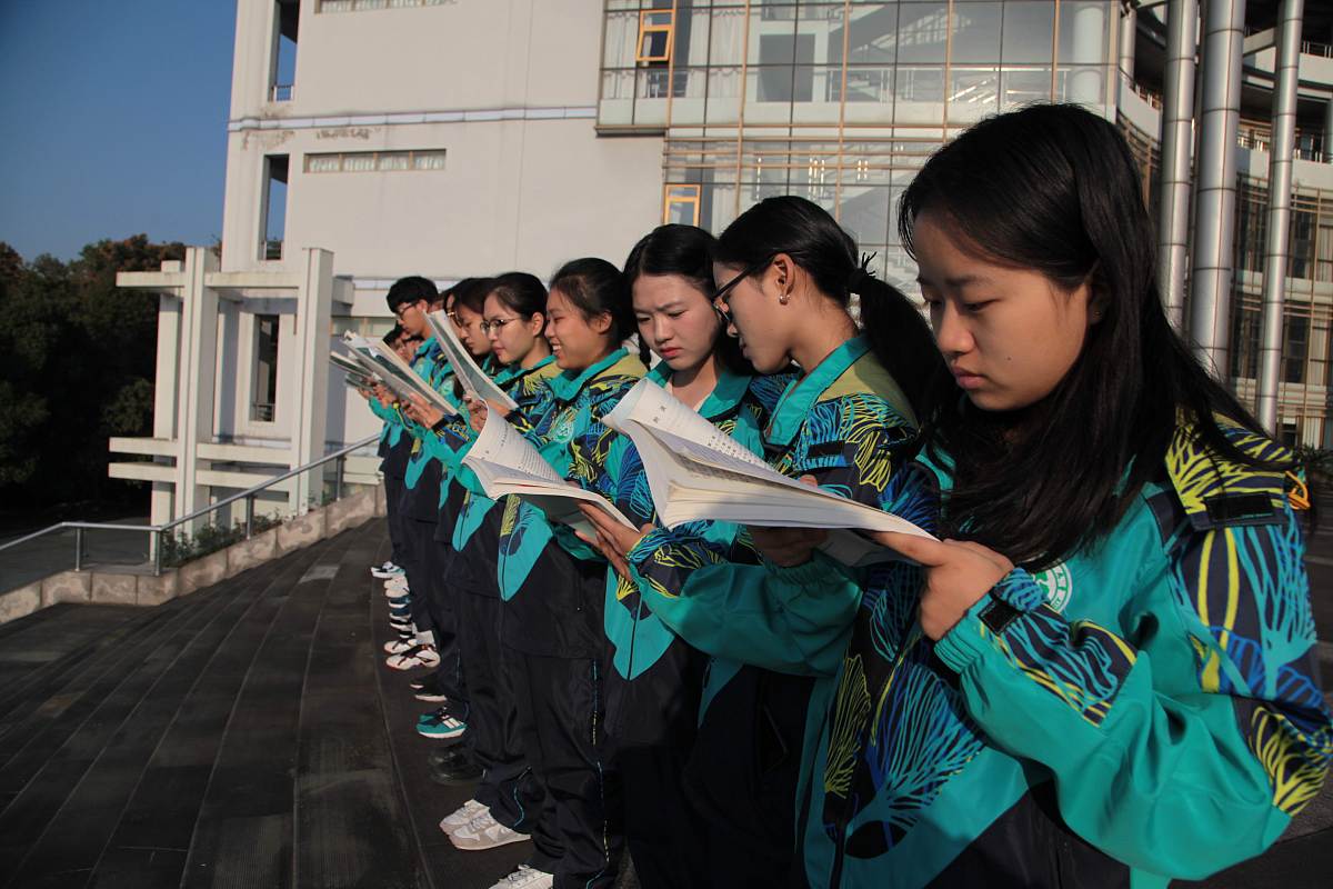 贵阳初中生读幼师学校：条件、前景及未来发展