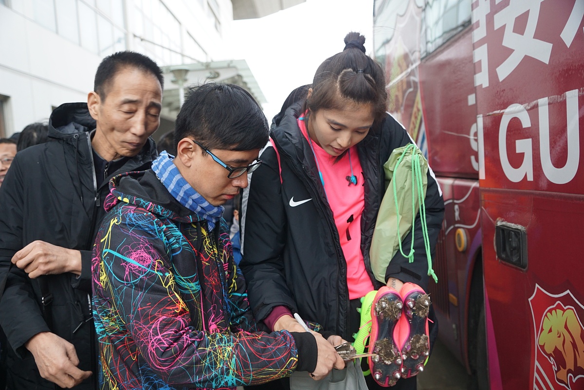 1 加 1 等于多少？2 加 2 再加 3 等于多少？