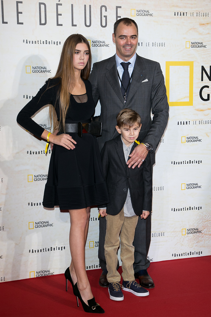 蔡志忠为什么一辈子没有手机一辈子没有手表回答+拓展