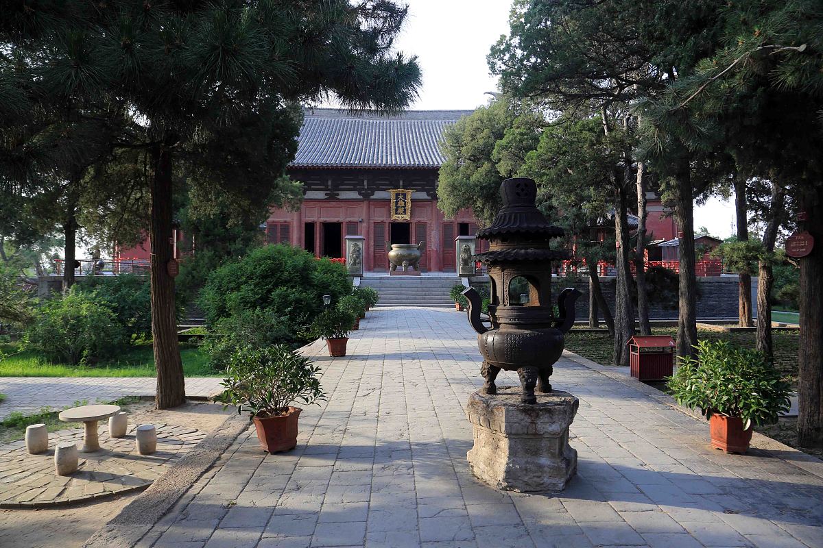 ***_***2016年5月29日,辽宁锦州,辽代皇家寺院——奉国寺.