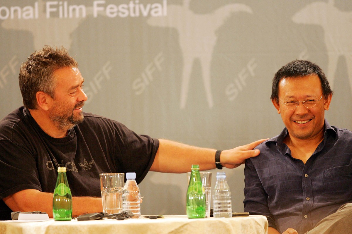 爱自己与爱他人：相辅相成的人生哲理