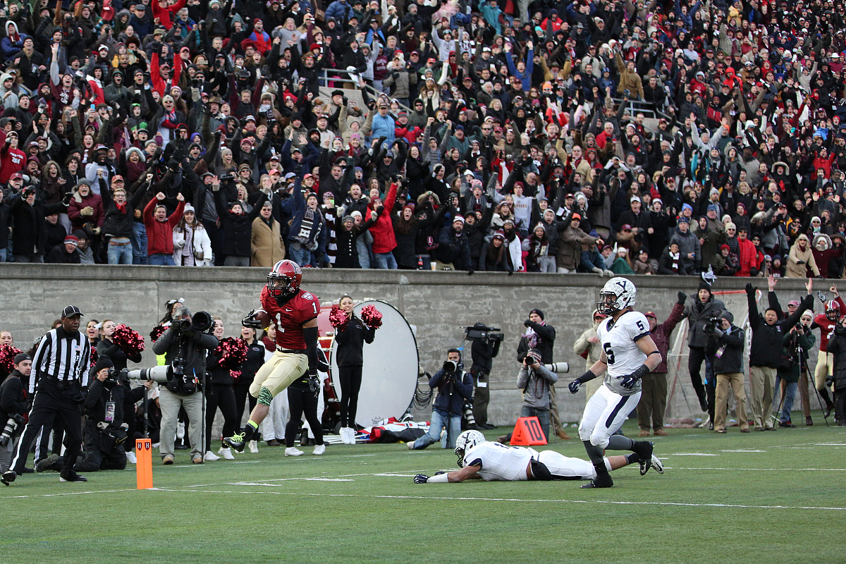 英语语法选择题：play with, to 还是 for？