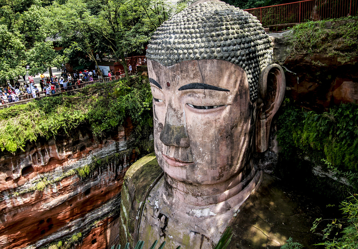 乐山职业高中排名了解学校从排名开始!