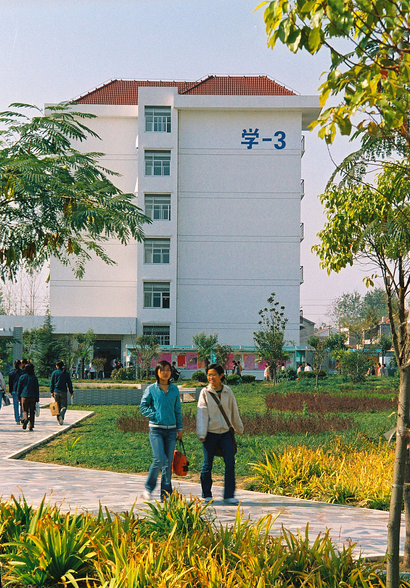 重庆市机电工程技工学校招生专业及特色 - 2020年招生简章