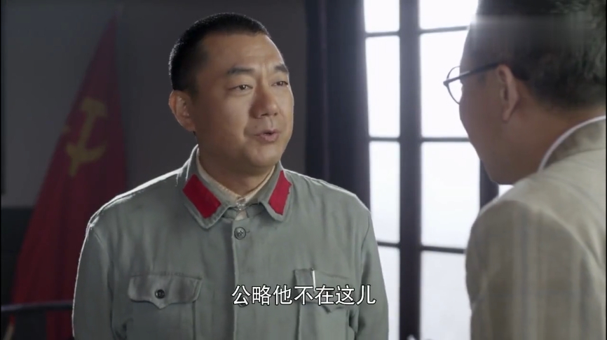 经典;小兵不认识彭总,竟还把他打了,谁知因此成了彭总贴身警卫