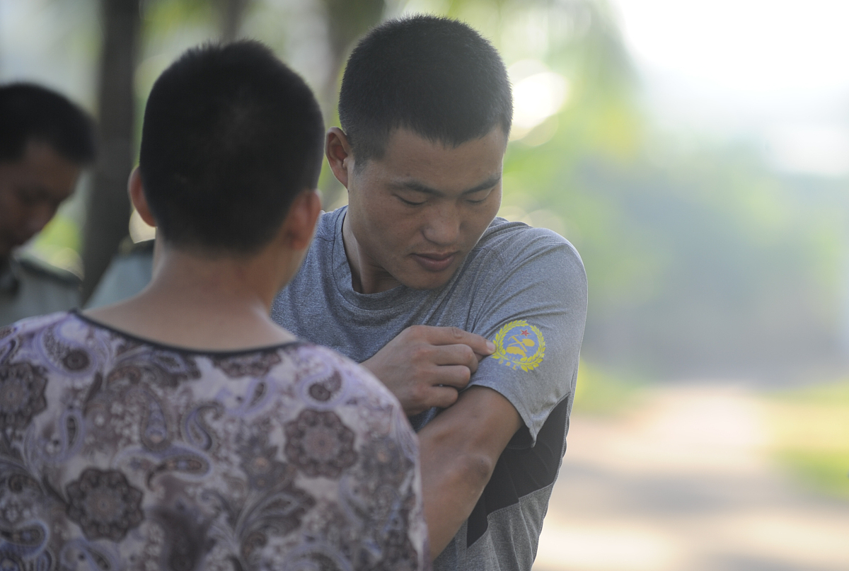 200字左右的机械毕业生实习第五天关于设备调试试验的工作日记