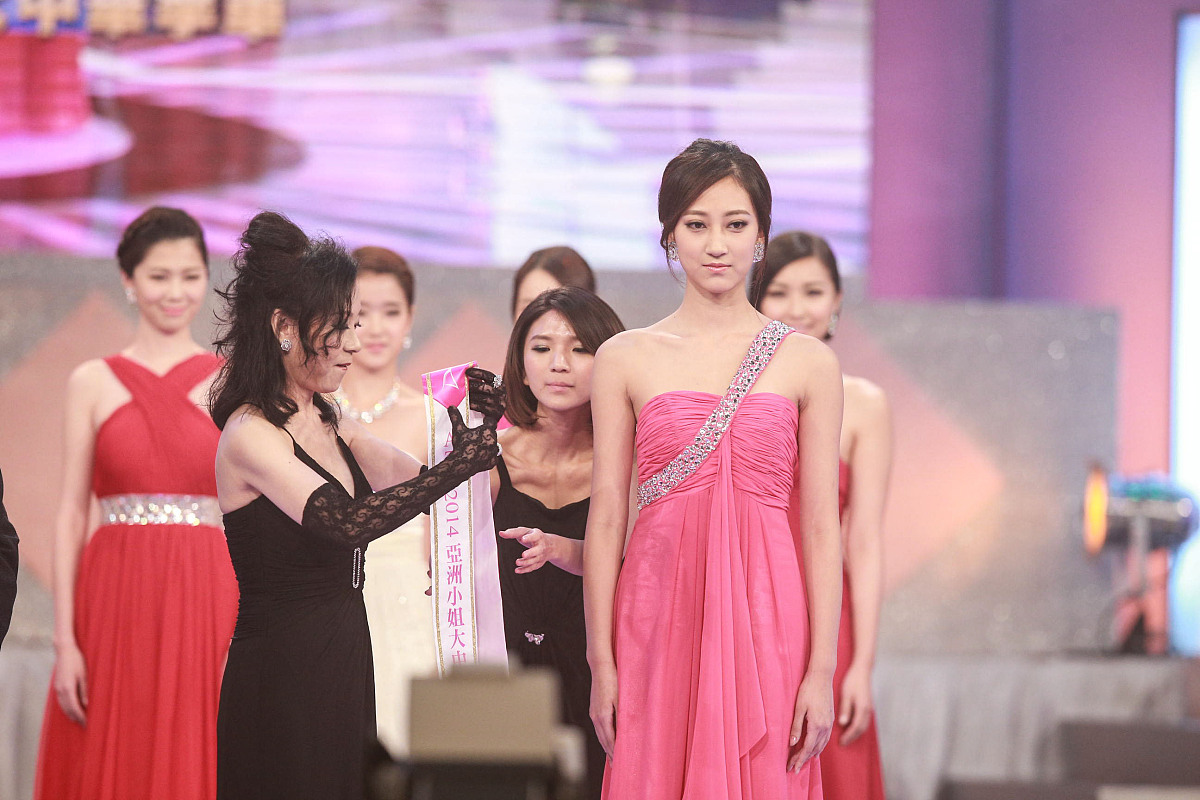 2014年10月26日,香港,2014亚洲小姐决赛举行.***_***