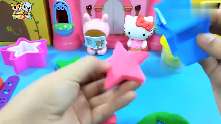 凯蒂猫和读书熊制作冰淇淋蛋糕,黏土创意手工食玩可爱小蛋糕