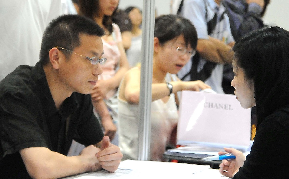 河北中专学费多少钱？2023年最新预测及省钱建议