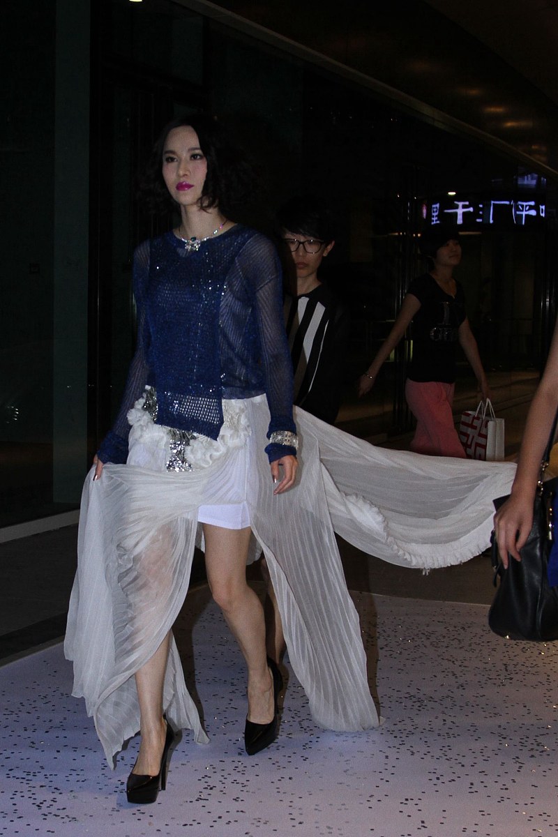 给你关键词帮我生成双标题格式：关键词相关词相关词要通顺字数不得低于8个中文字小辣椒手机是杂牌吗三星手机值得入手吗摩托罗拉手机能买吗金立手机还在生产吗诺基亚有新款手机吗索爱手机值得购买吗现在还有3g手机吗索爱手机是国产的吗华为手机哪一款最好折叠屏手机哪款最好荣耀手机建议买哪款国产手机哪个牌子好手机哪个牌子质量好华为5g手机有哪些三星手机哪个系列好华为手机哪款最好用国产手机有哪些品牌手机杀毒软件哪个好