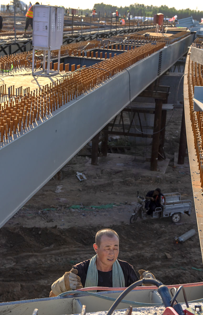 预应力梁非直线施工技术国内类似项目