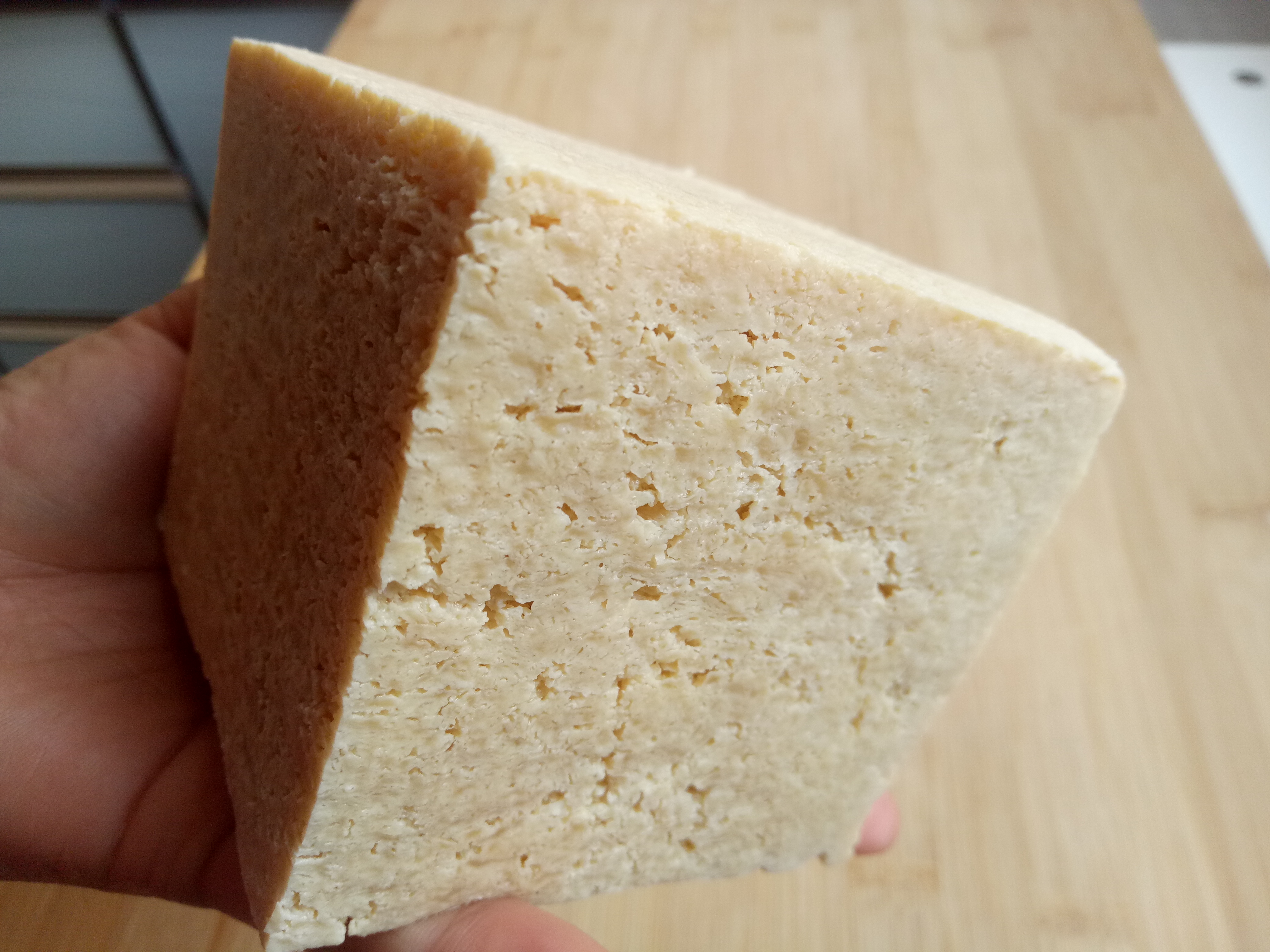 这道冻豆腐做的香辣可口,色香味俱全,越是吃到最后,味道越够劲