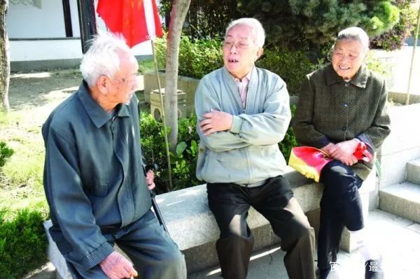 一日三餐最好几点吃?晚于这个时间表,小心疾病