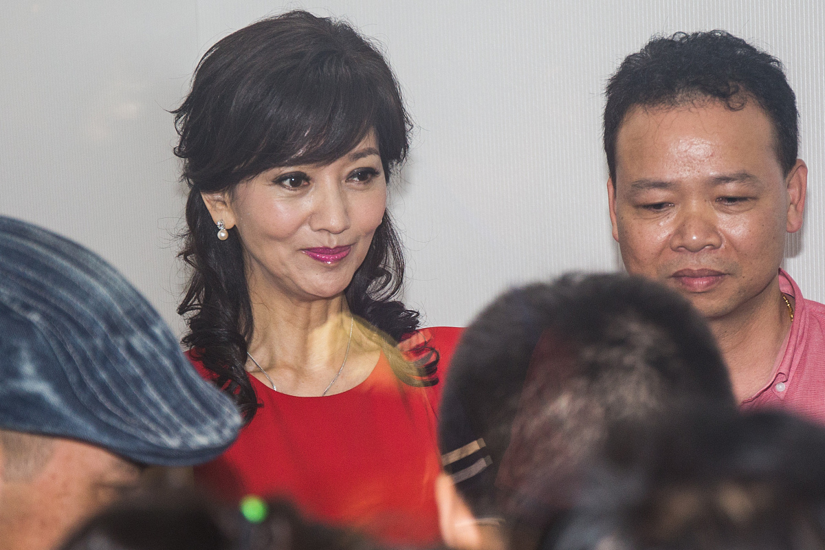 赵雅芝演艺之路：从港姐第四名到《乘风破浪》