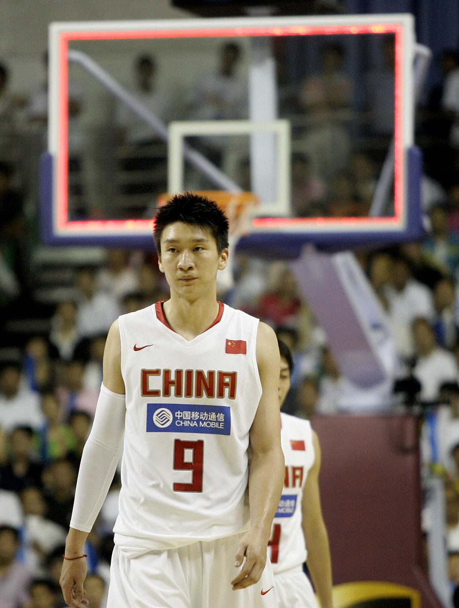 2009年6月30日,中国辽宁本溪,09男篮热身赛第2场,中国国家男子篮球队v