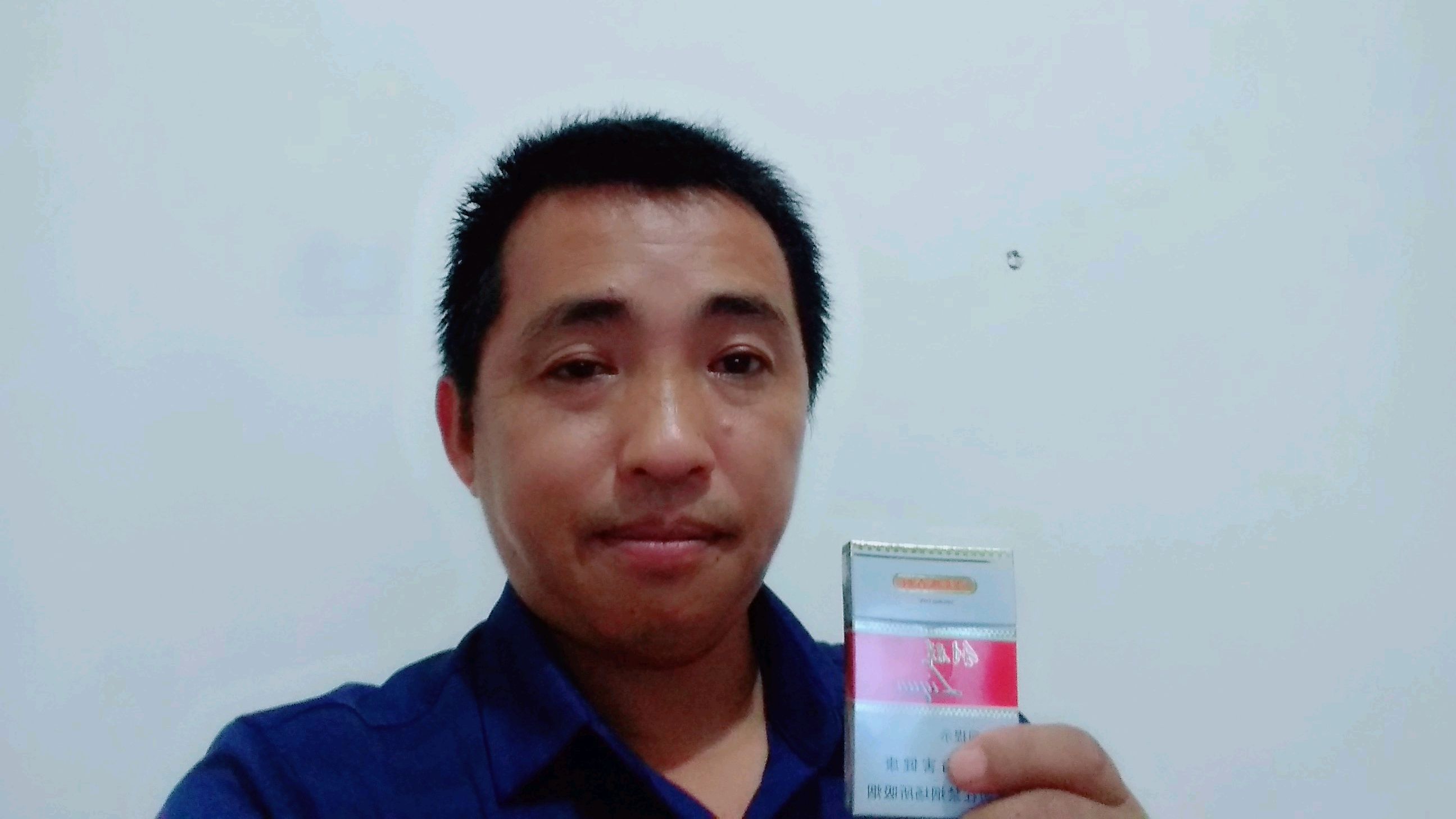 武汉人抽烟大多抽好烟,厦门人抽烟大多不讲究,什么原因呢