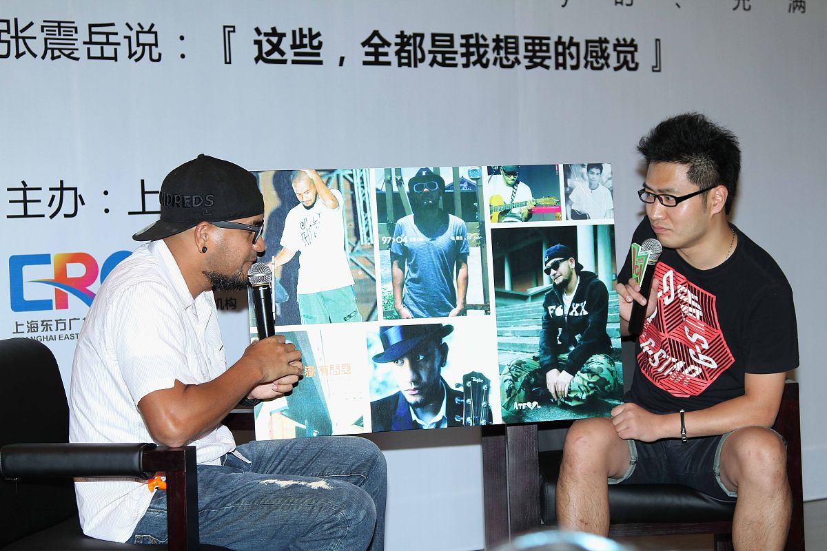 2011年7月10日,上海,张震岳新专辑《我想要的感觉》举行发布会.张震岳
