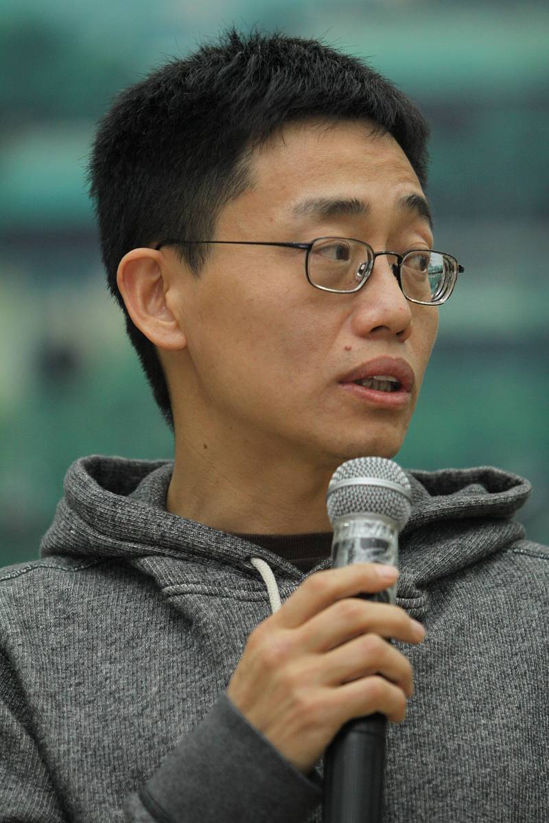 请帮我写1篇不少于800汉字的博客文章语言要幽默口语化。主题是：四川话哦豁是什么意思