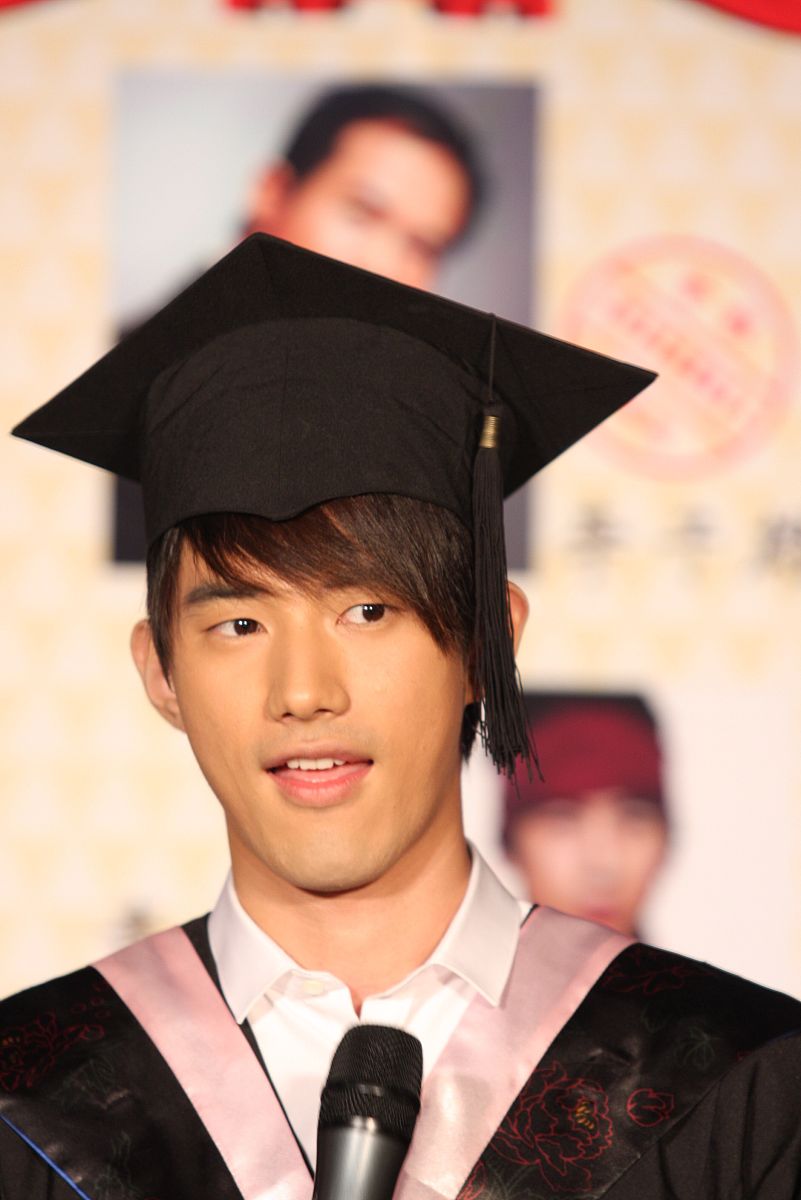 挑选600字中文电影里面热门的激励文案