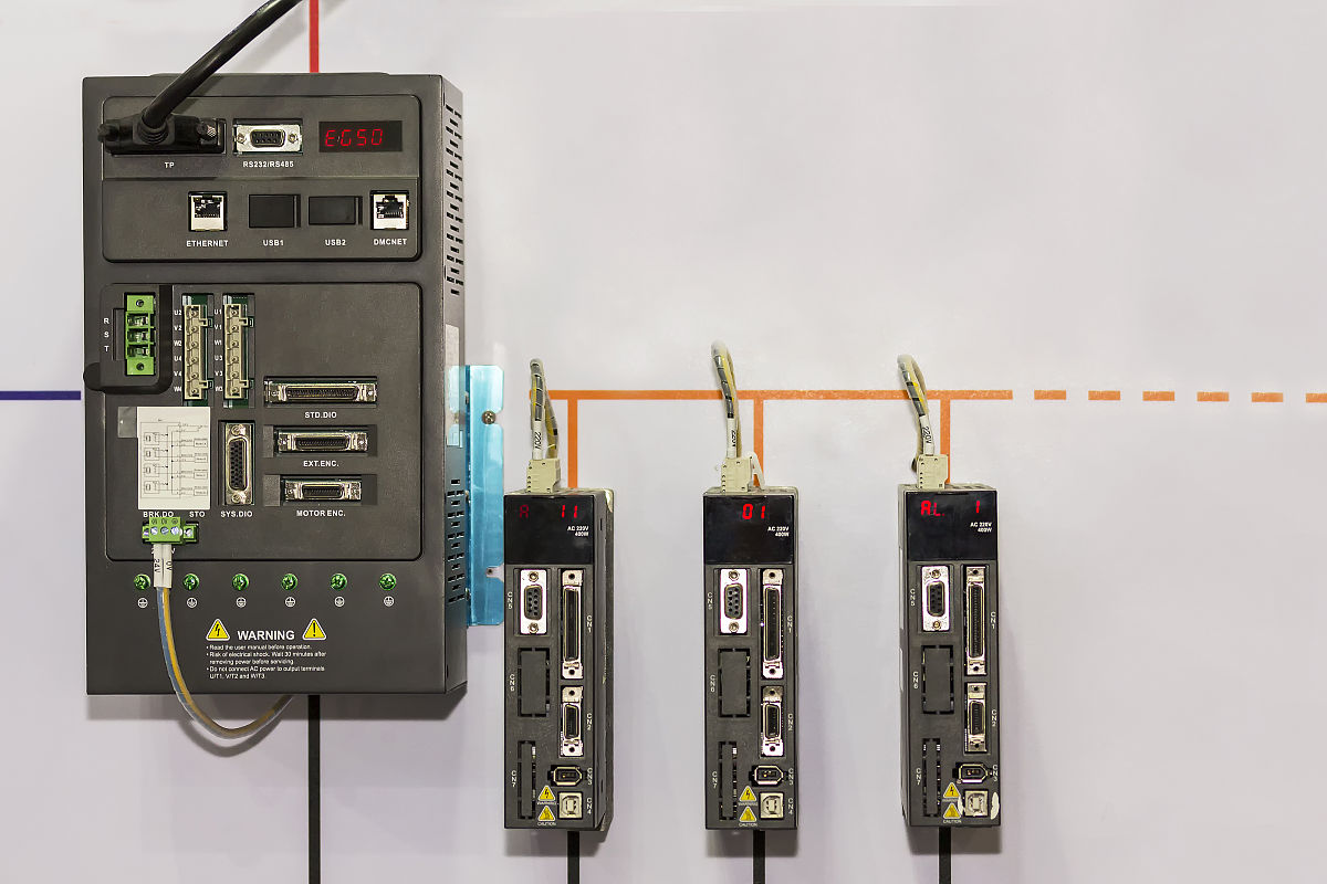 PLC 程序示例：FILTER_MAV_W 滤波器变量分析