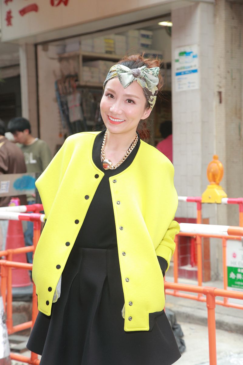 2014年3月19日,香港,tvb节目《年代大激斗》录影.胡蓓蔚 ,