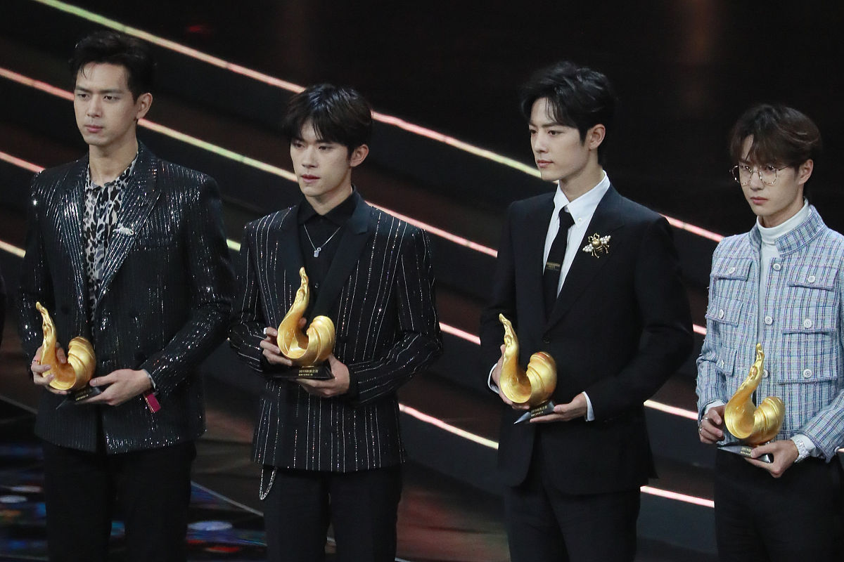 王一博易烊千玺李宇春加盟春晚，周杰伦隔空献唱引热议