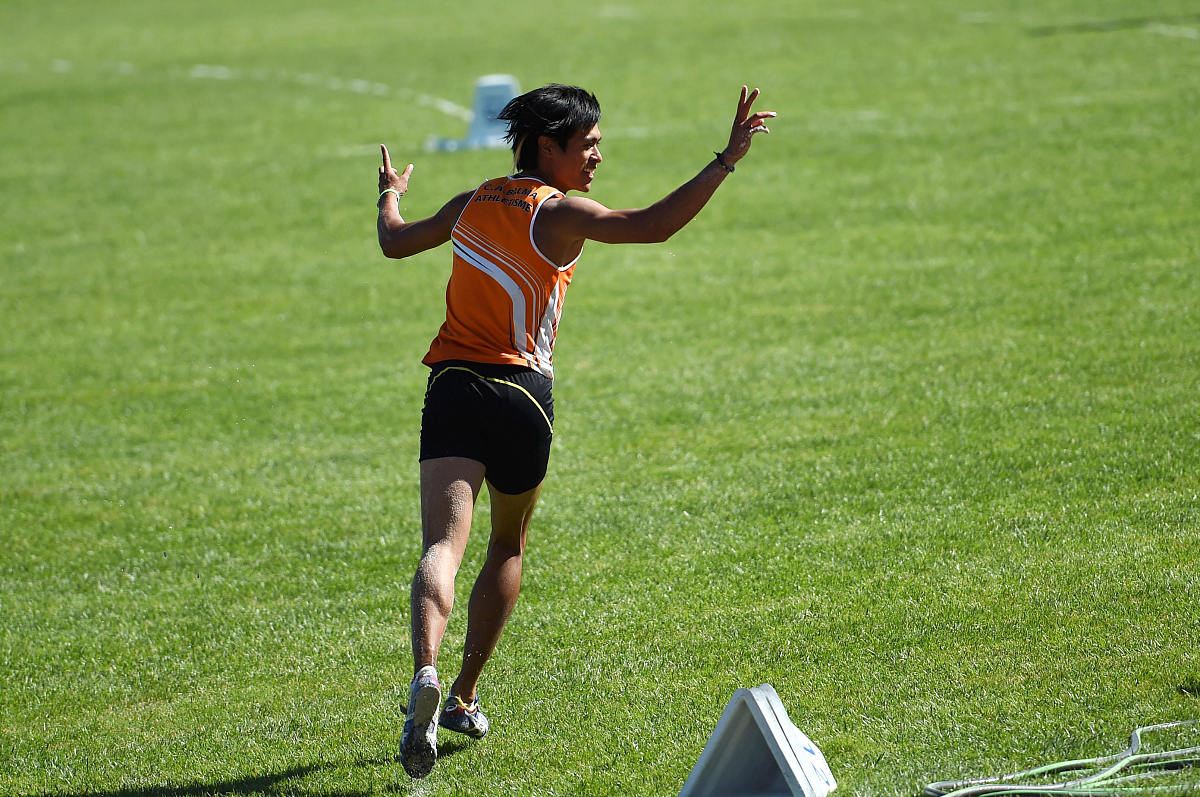 写一段小学生运动会的活动文案300字