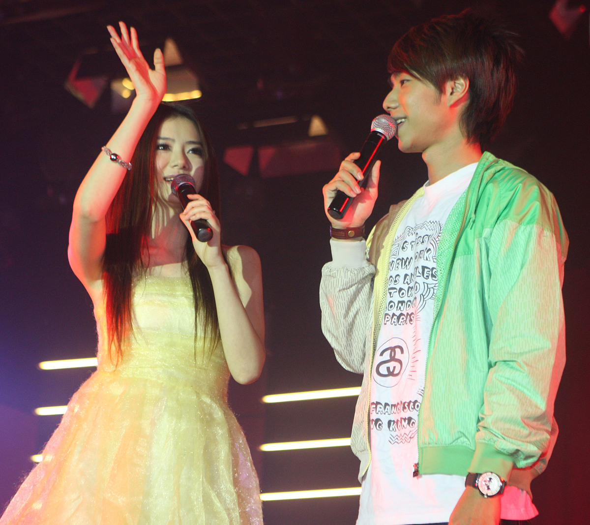 2008年12月19日,北京,2008北京校园音乐演出季的最后一场演唱会在中国