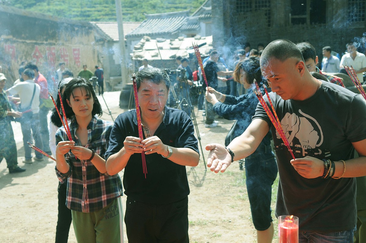2009年9月9日,北京,50集电视剧《金婚2》金婚风雨情开机仪式.***_***