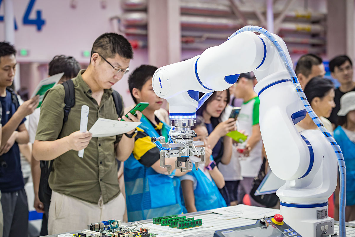 河北工程职业学校2023年新增专业：机器人技术、智能制造、物联网技术、数字营销等