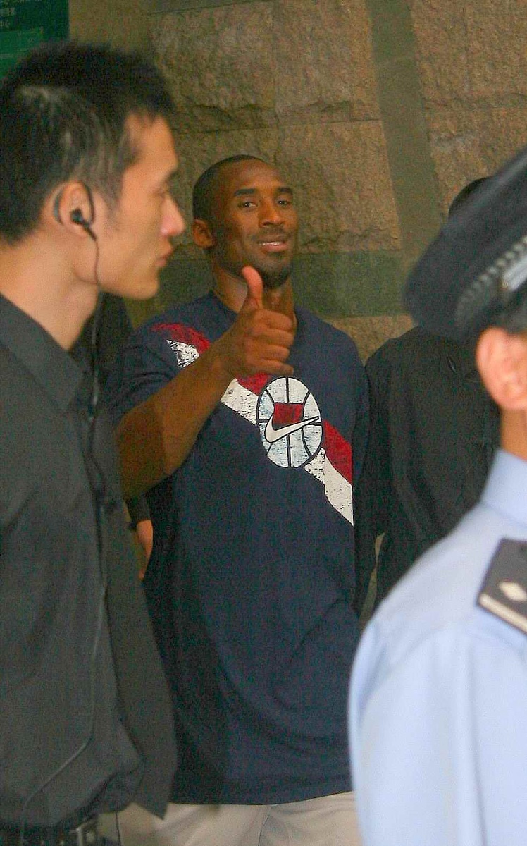 保罗乔治预计什么时候复出