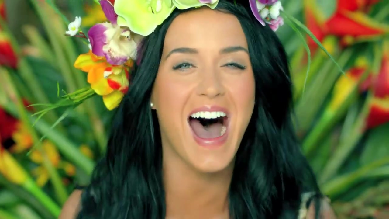 [图]果姐Katy Perry心灵咆哮之曲《Roar》,超级佩服这种想象力!