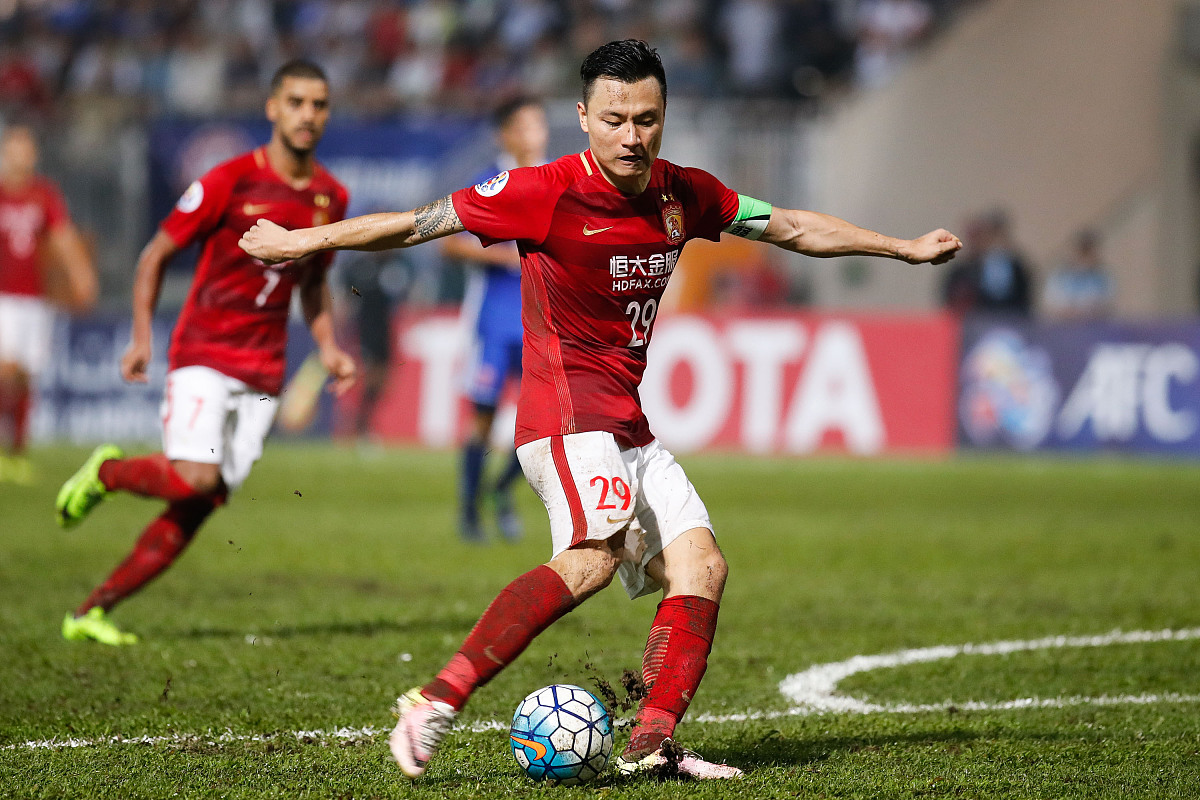 2017亚冠小组赛g组:香港东方0-6恒大淘宝 阿兰,保利尼奥各两球