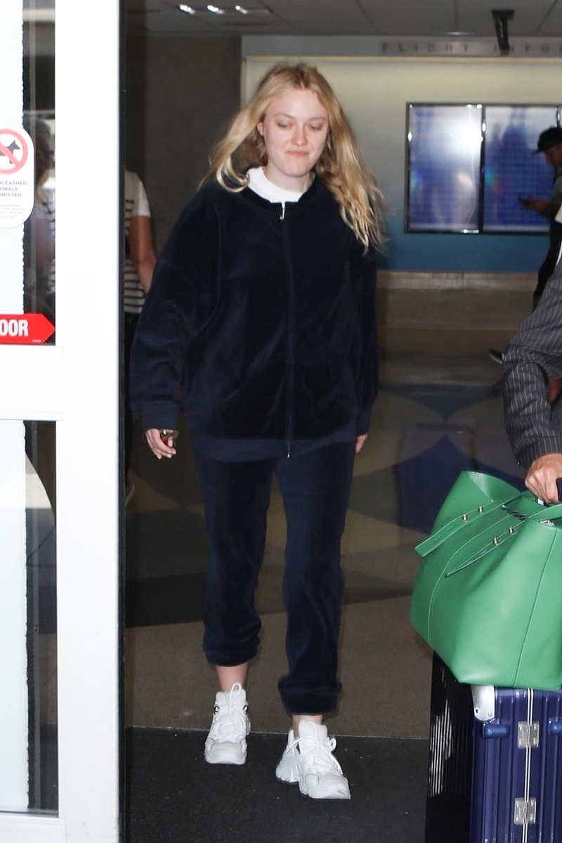 当地时间2018年8月8日,洛杉矶,美少女达科塔·范宁( dakota fanning)