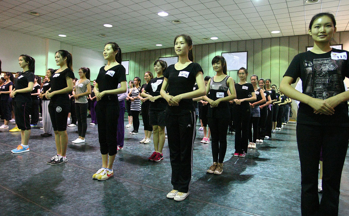 重庆江南职业学校服装展示与礼仪专业怎么样？- 学习体验与未来发展