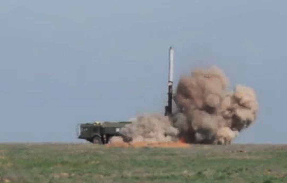 军事理论结课论文 - 发展历程、应用及未来展望