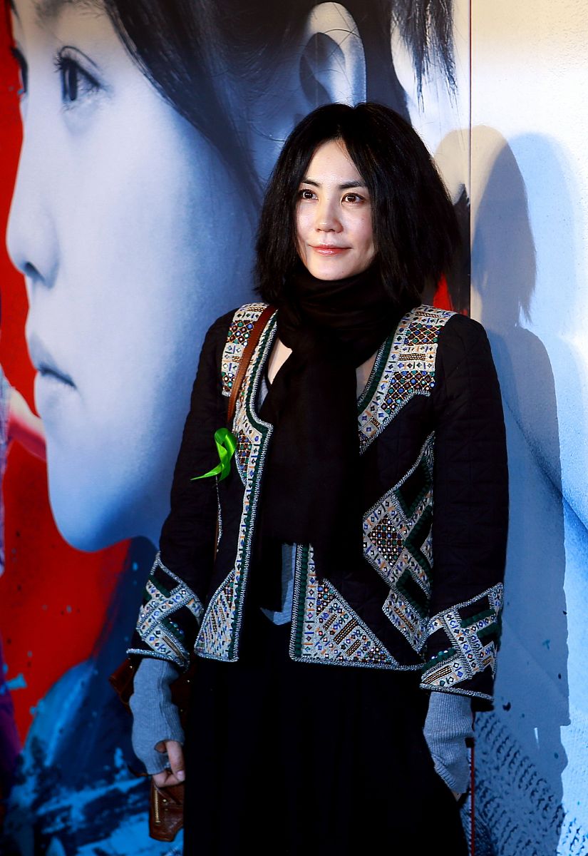 王菲的音乐之路：从王靖雯到王菲的蜕变