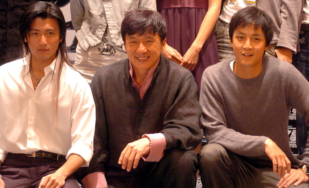 2004年9月19日下午,《新警察故事》全球首映典礼在北京东方君悦大酒店