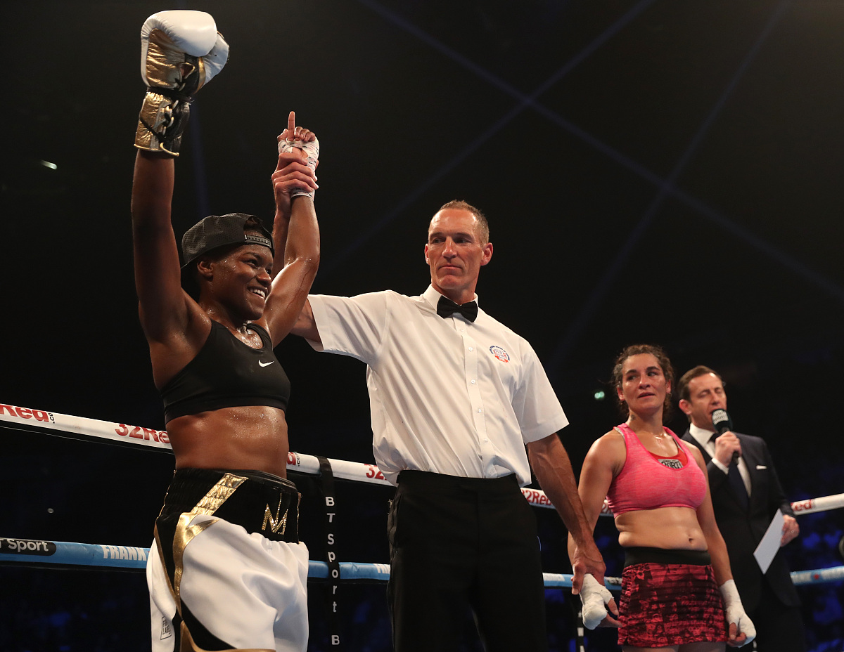 你是一名WWE的专业解说请你解说一下wwe SmackDown 1213期Ricochet 击败Mustafa Ali这场比赛